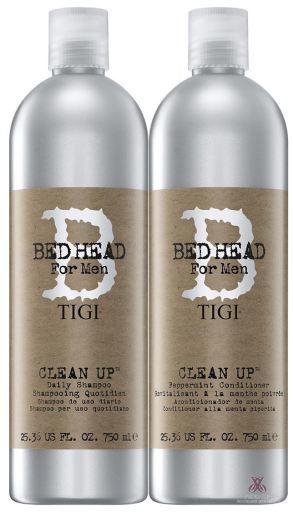 Clean Up Shampoo 750 Ml + 1 Piece