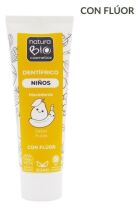 Orange Children's Oral Hygiene Set, 4 Pieces Orange Children's Oral Hygiene Set, 4 Pieces